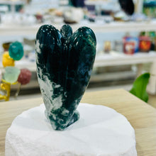 Load image into Gallery viewer, Moss Agate Angel