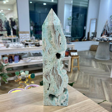 Load image into Gallery viewer, Hemimorphite Tower