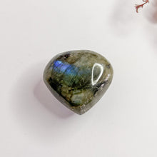 Load image into Gallery viewer, Labradorite Hearts