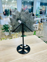 Load image into Gallery viewer, Labradorite Peacock