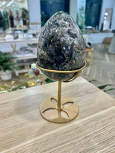 Load image into Gallery viewer, Moss Agate Egg