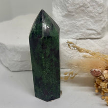 Load image into Gallery viewer, Ruby Zoisite Point