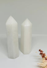 Load image into Gallery viewer, White Jade