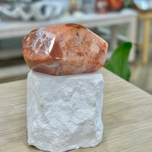 Load image into Gallery viewer, Pink Blossom Agate Freeform