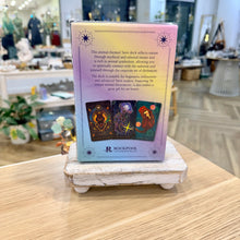 Load image into Gallery viewer, Animal Tarot