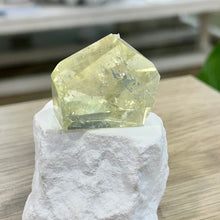 Load image into Gallery viewer, Citrine