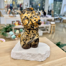 Load image into Gallery viewer, Picture Jasper Lady