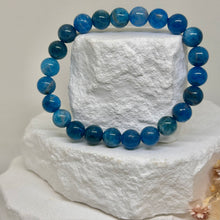Load image into Gallery viewer, Apatite Bracelets