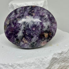 Load image into Gallery viewer, Lepidolite Palms