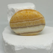Load image into Gallery viewer, Yellow Calcite