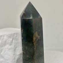 Load image into Gallery viewer, Labradorite Points