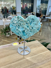 Load image into Gallery viewer, Hemimorphite Heart