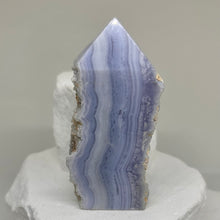 Load image into Gallery viewer, Blue Lace Agate Slice