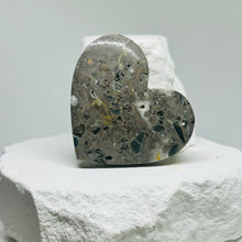 Load image into Gallery viewer, Bumblebee Heart