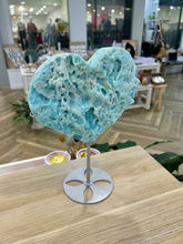 Load image into Gallery viewer, Hemimorphite Heart