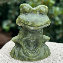 Load image into Gallery viewer, Green Jade Frogs