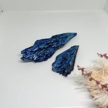 Load image into Gallery viewer, Black Touramline