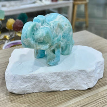 Load image into Gallery viewer, Hemimorphite Elephant