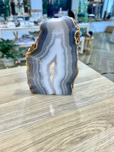 Load image into Gallery viewer, Agate Slice