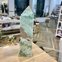 Load image into Gallery viewer, Hemimorphite Tower