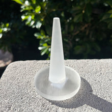 Load image into Gallery viewer, Selenite Jewellery Holders
