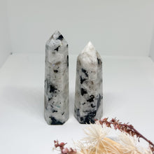 Load image into Gallery viewer, Rainbow Moonstone Point