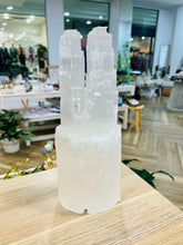 Load image into Gallery viewer, Selenite Twin Tower