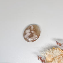 Load image into Gallery viewer, Flower Agate Palm