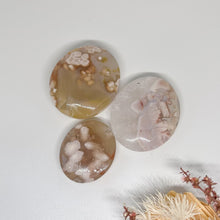 Load image into Gallery viewer, Flower Agate Palm
