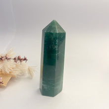 Load image into Gallery viewer, Green Aventurine Point