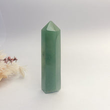 Load image into Gallery viewer, Green Aventurine Point