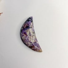 Load image into Gallery viewer, Charoite