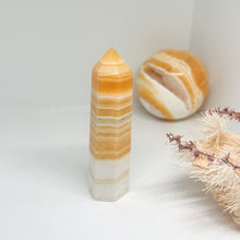 Load image into Gallery viewer, Orange Calcite Points