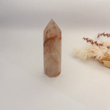 Load image into Gallery viewer, Fire Quartz Points