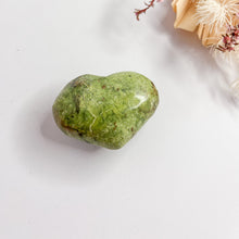 Load image into Gallery viewer, Green Opal Heart