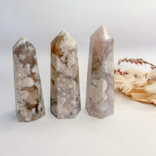 Load image into Gallery viewer, Flower Agate Points