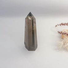 Load image into Gallery viewer, Smokey Quartz Point