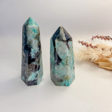 Load image into Gallery viewer, Amazonite & Smokey Quartz Points