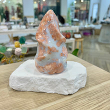 Load image into Gallery viewer, Pink Blossom Agate Flame
