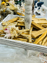 Load image into Gallery viewer, Palo Santo

