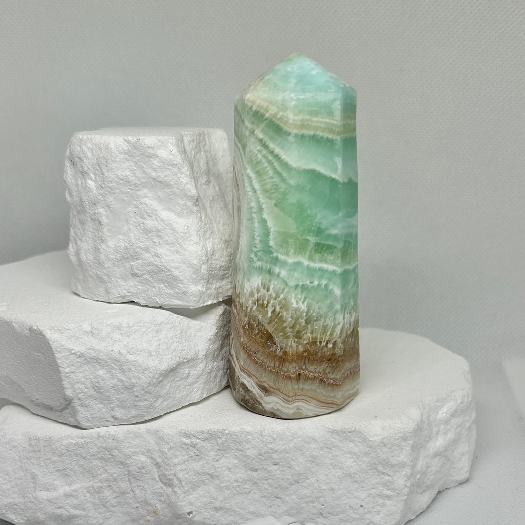 Caribbean Calcite Points