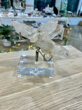 Load image into Gallery viewer, Clear Quartz Cluster Points
