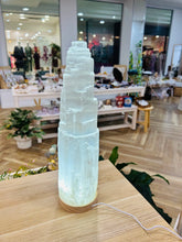 Load image into Gallery viewer, Selenite Lamp
