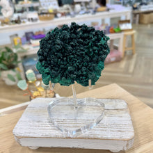 Load image into Gallery viewer, Malachite Raw
