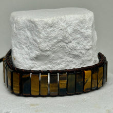 Load image into Gallery viewer, Yellow Tigers Eye Macrame Bracelet

