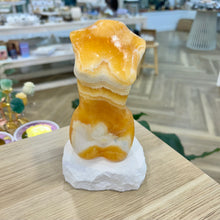Load image into Gallery viewer, Orange Calcite Lady
