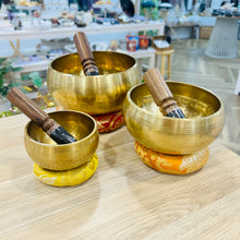 Load image into Gallery viewer, Singing Bowls
