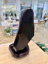 Load image into Gallery viewer, Black Obsidian Freeform
