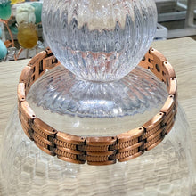 Load image into Gallery viewer, Copper Link Bracelets

