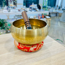 Load image into Gallery viewer, Singing Bowls
